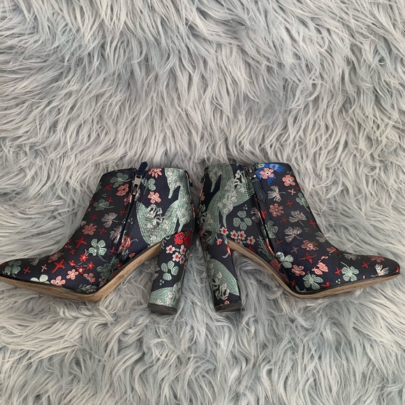 Sam Edelman Cambell Floral Brocade Booties - Picture 2 of 3